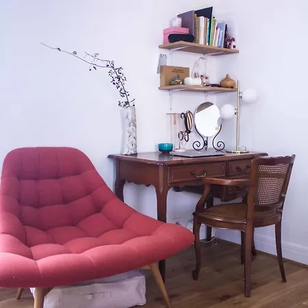 Beautiful Flat Near Buttes Chaumont * Париж