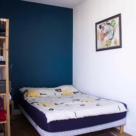 Beautiful Flat Near Buttes Chaumont * Париж